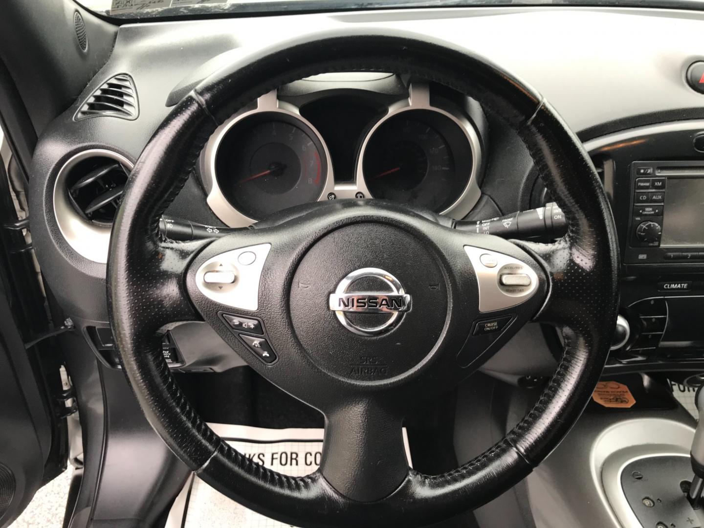 2013 Gray /Black Nissan Juke S (JN8AF5MV5DT) with an 1.6 V4 engine, Automatic transmission, located at 577 Chester Pike, Prospect Park, PA, 19076, (610) 237-1015, 39.886154, -75.302338 - Photo#13